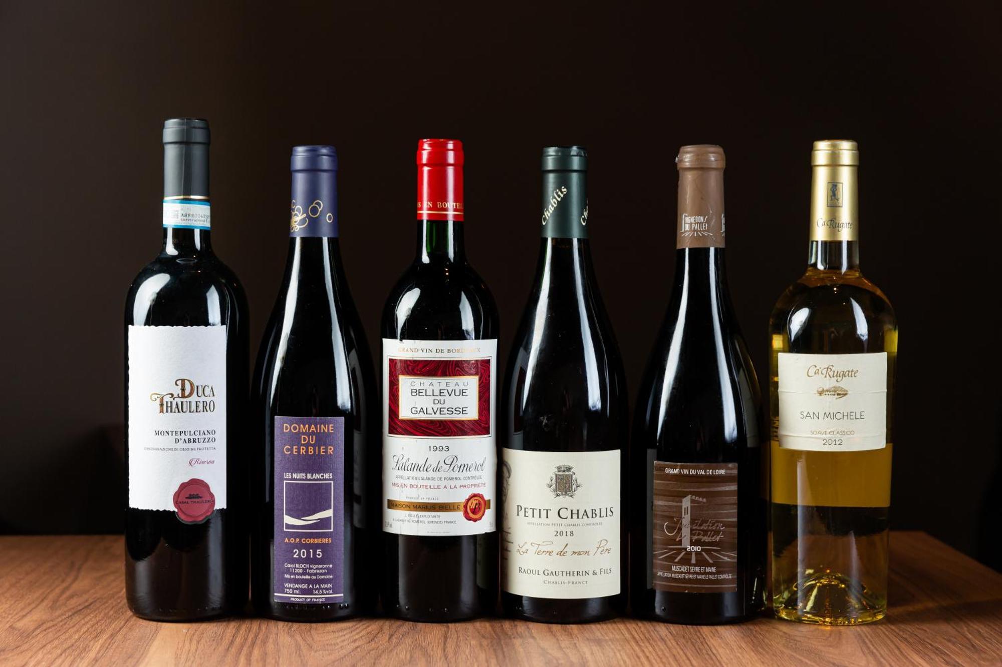 Good Nature Hotel Kyoto Exterior photo A selection of Italian wine